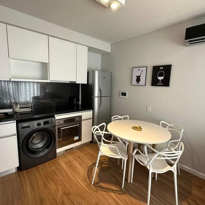 Alquiler de un luminoso apartamento amueblado de 2 ambientes, Palermo Soho, Buenos Aires, Argentina